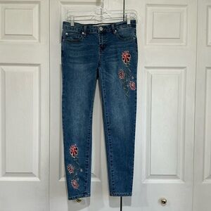 🤎 Ashley Mason Floral Embroidered Blue Denim Skinny Jeans - Size 3